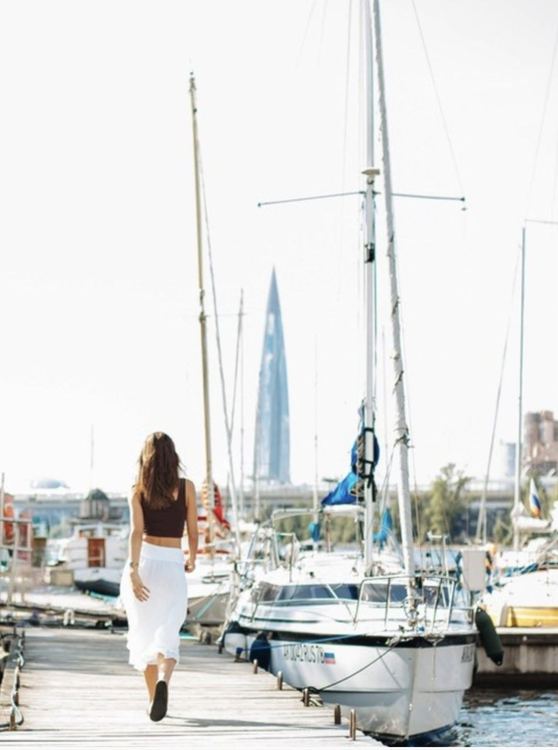 Яхт‑клуб, пирс и яхты